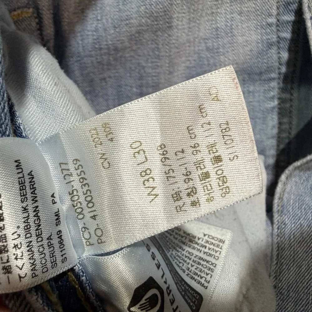 Levi's Jeans Mens 38x30 505 Regular Fit Light Wash Blue Straight Leg EUC